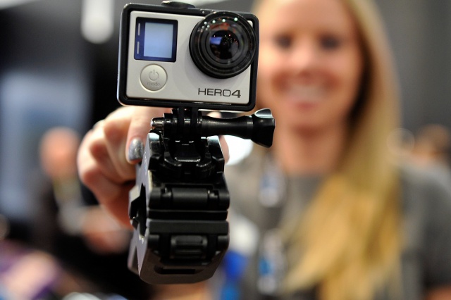 Компания Apple хочет приобрести GoPro