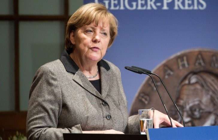 Меркель исключила сотрудничество с Асадом в борьбе с ИГ