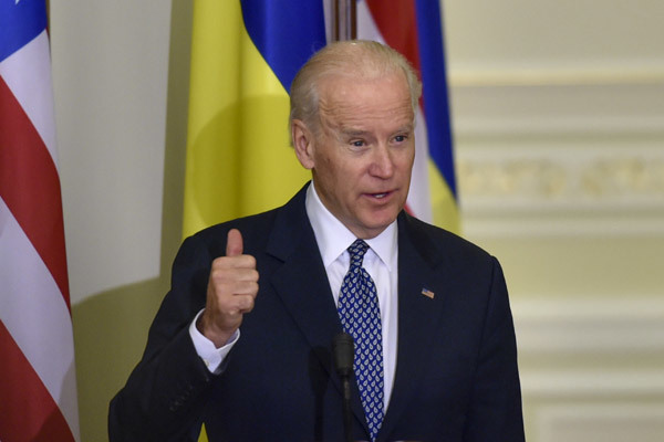 Американские СМИ обвинили сына вице-президента Байдена в связях с украинскими коррупционерами