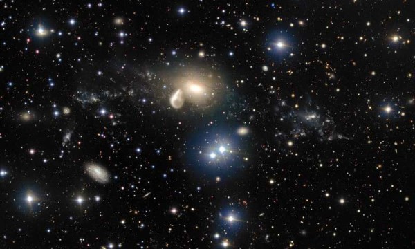 Обсерватория представила фотографии космического столкновения и рождения новоиспеченной галактики